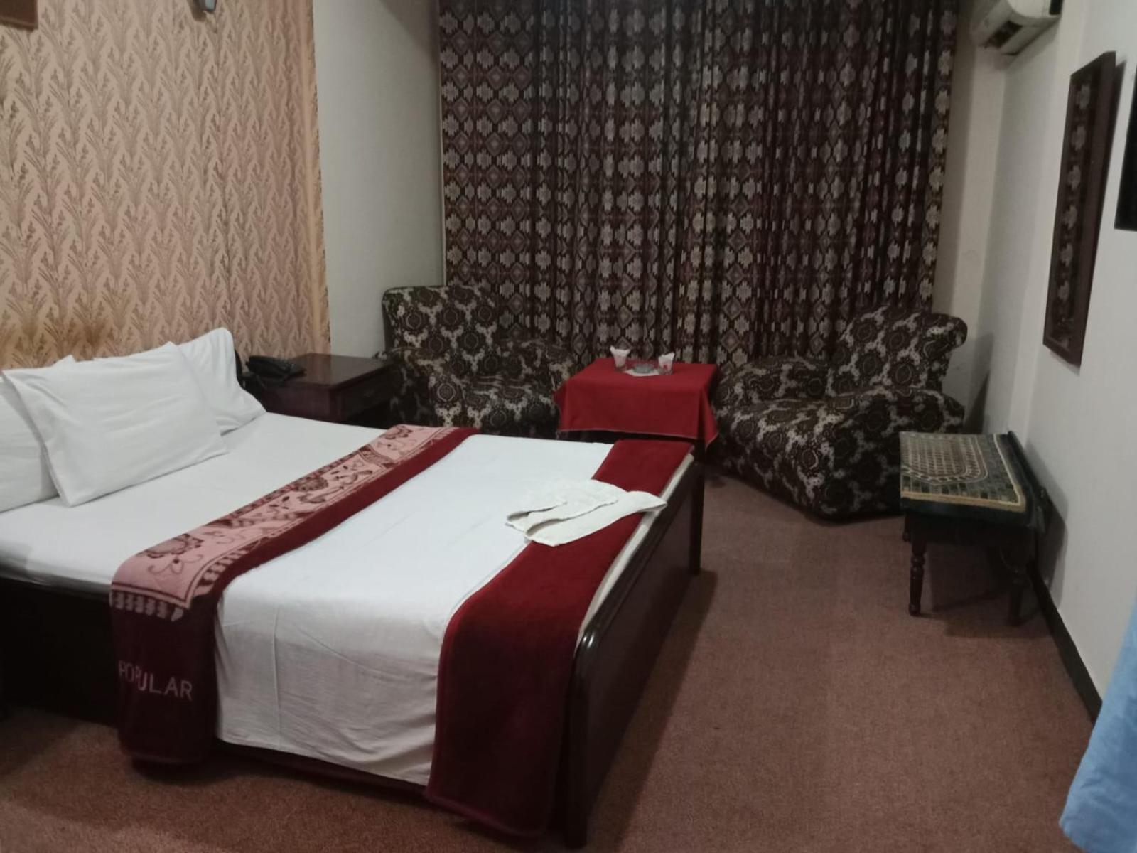 Hotel Al Badar Rawalpindi Zewnętrze zdjęcie
